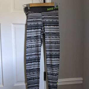 Nike Pro Dri Fit Athletic Leggings Womens Sz S Gym Yoga Training Workout
